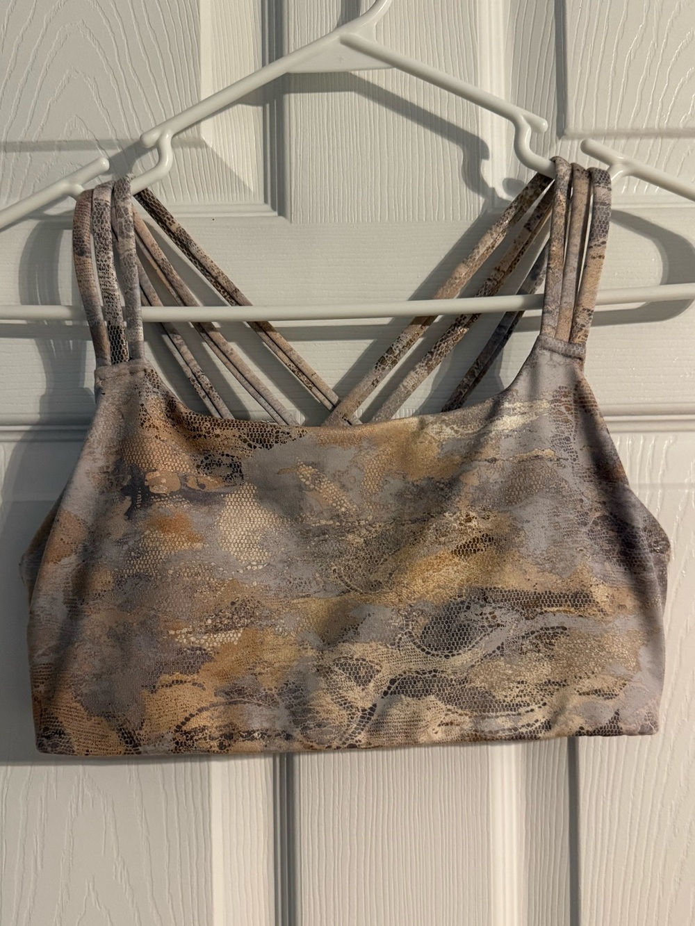 Athleta Strappy Criss Cross Sports Bra Metallic Snakeskin Print Size Small